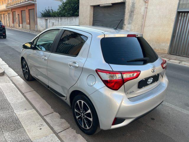 TOYOTA Yaris 1.0 72 CV 5 porte Lounge