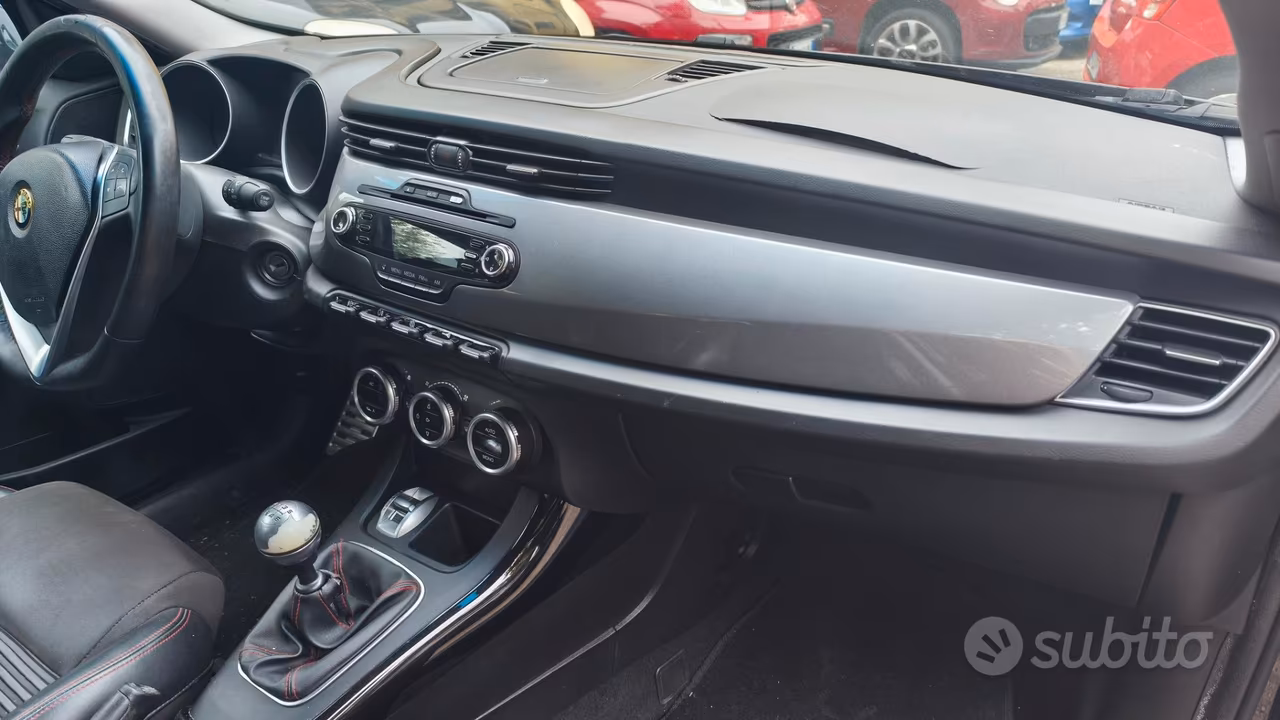 Alfa Romeo Giulietta veloce motore e turbina nuove