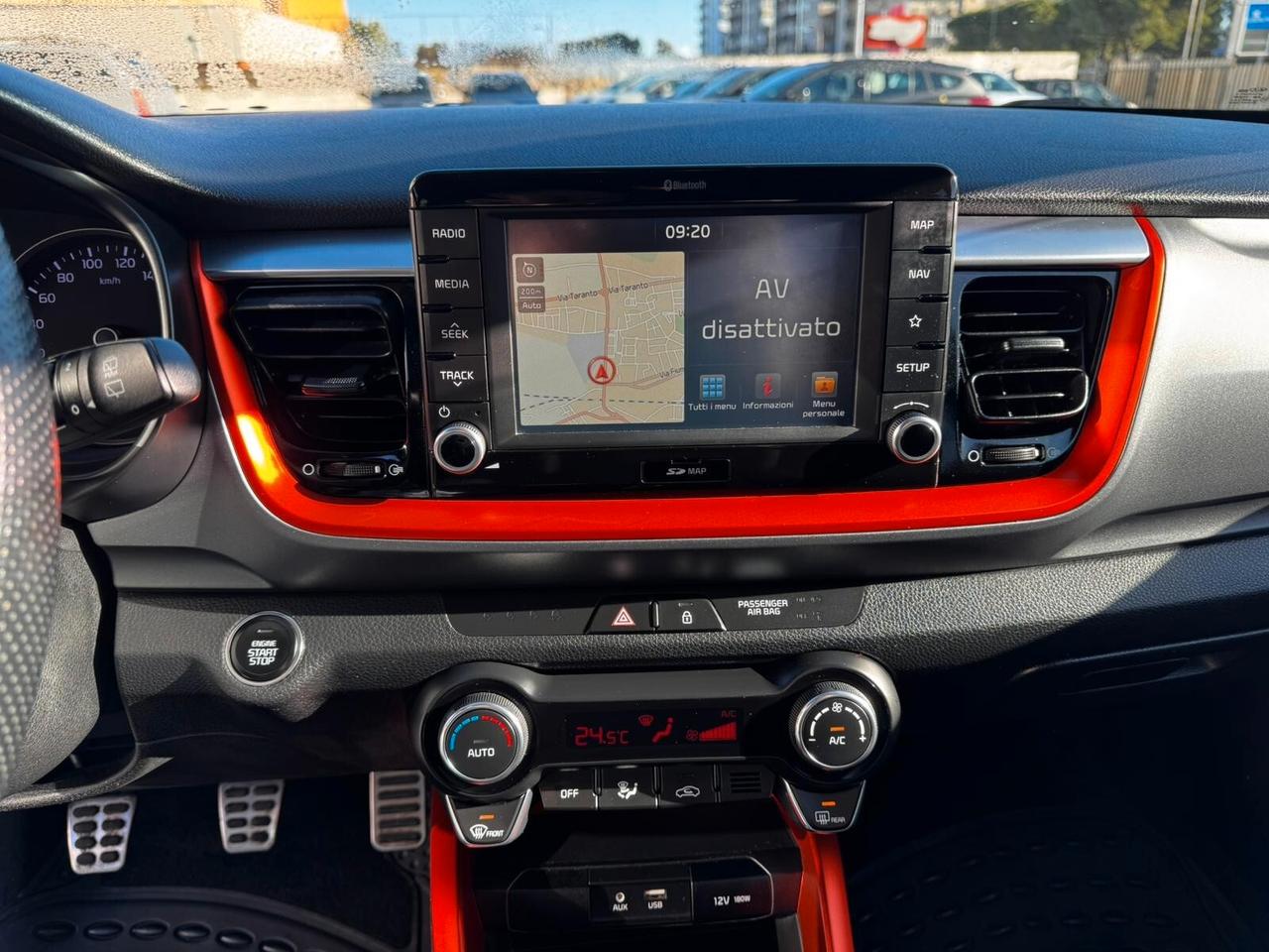 KIA STONIC 1.6 DIESEL 110CV GTLINE 2017