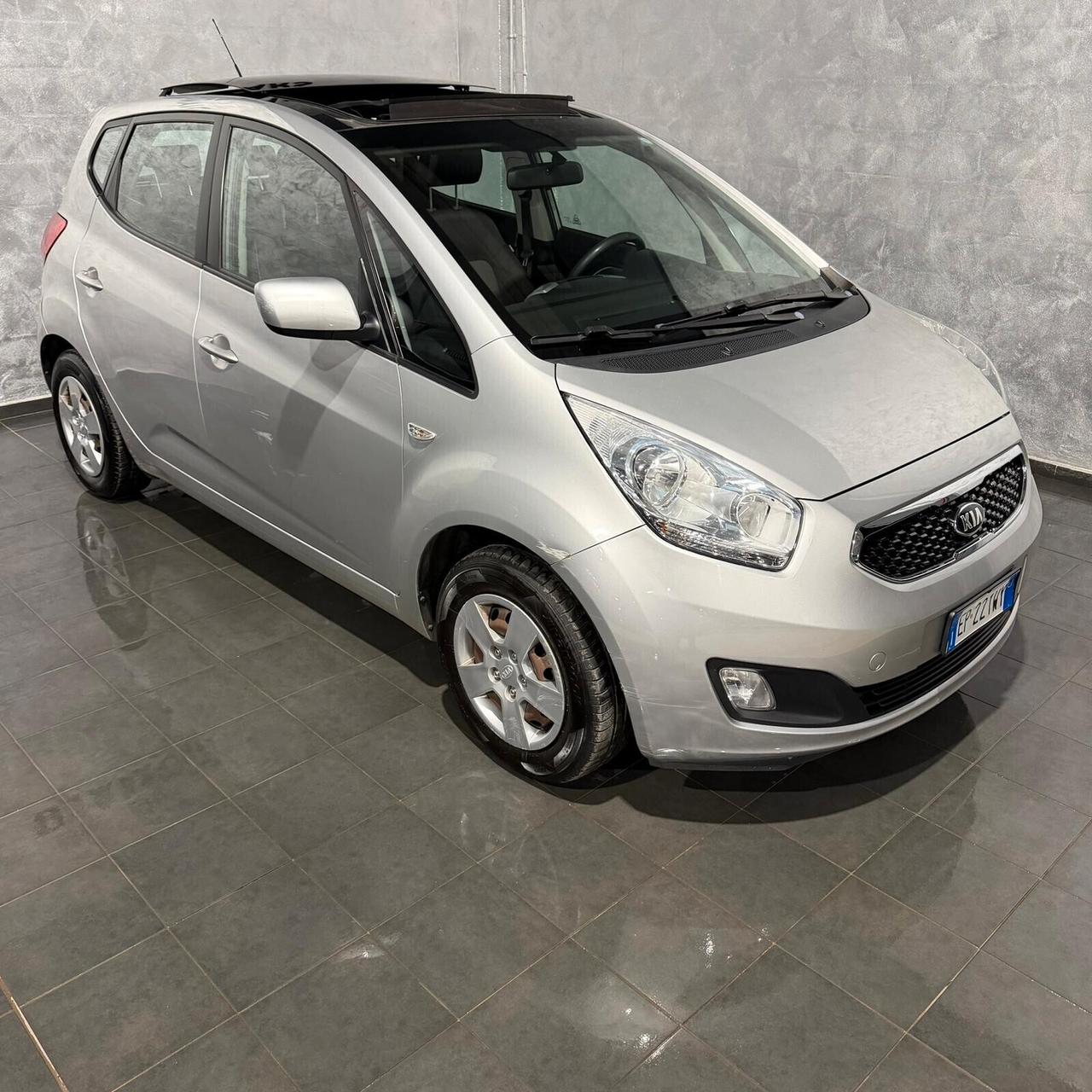 Kia Venga 1.4 CVVT TETTO APRIBILE+NEOPATENTATI