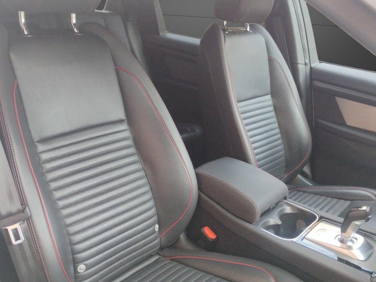 Land Rover Discovery Sport 2.0d td4 mhev R-Dynamic.AUTOCARRO