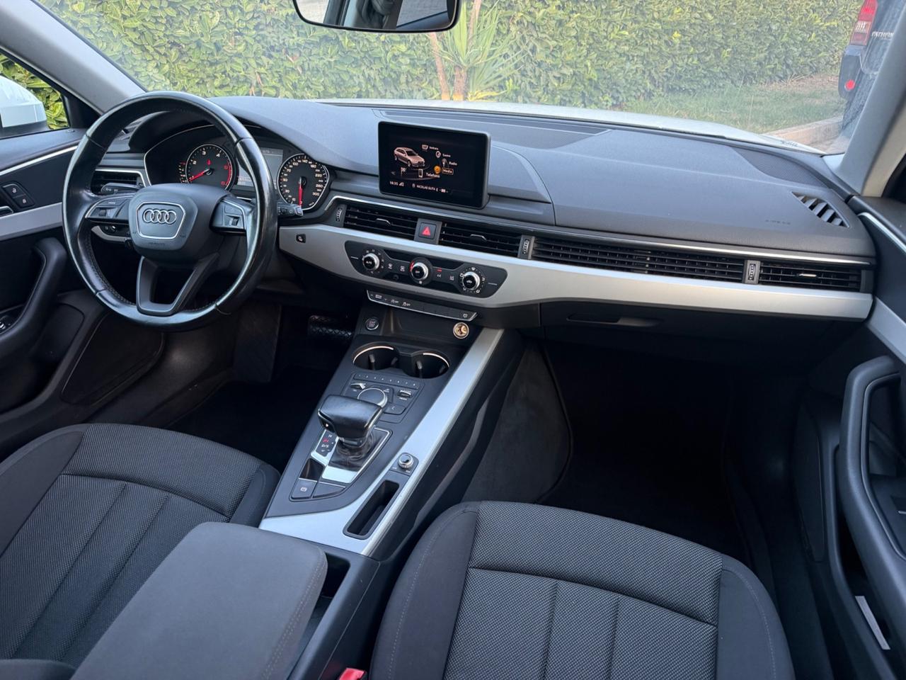 Audi A4 2.0 TDI 150 CV ULTRA EURO6