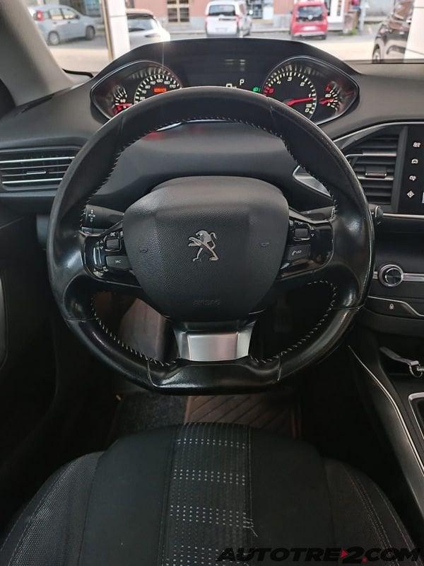Peugeot 308 308 5p 1.6 bluehdi Allure s&s 120cv eat6