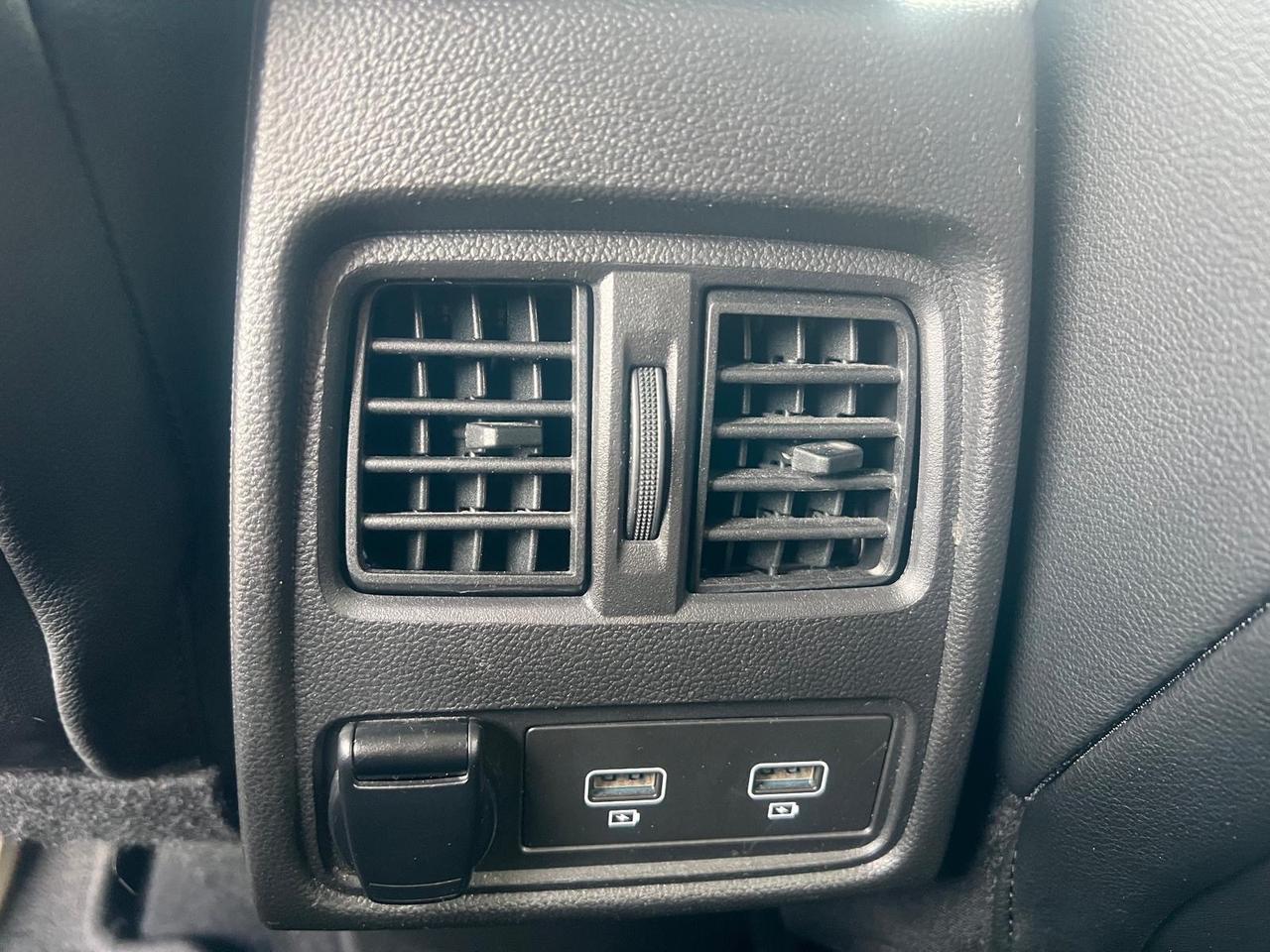 Renault Captur TCe 100 CV GPL FAP Intens