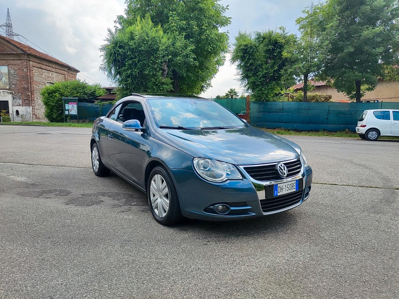 Volkswagen Eos 1.6 benzina 139.000 KM