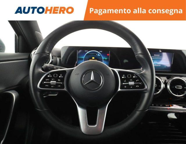 MERCEDES-BENZ A 180 d Automatic Sport