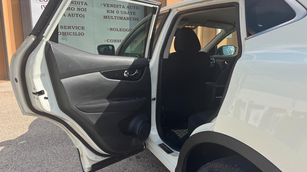 NISSAN QASHQAI 1.4 D 110CV - 2015