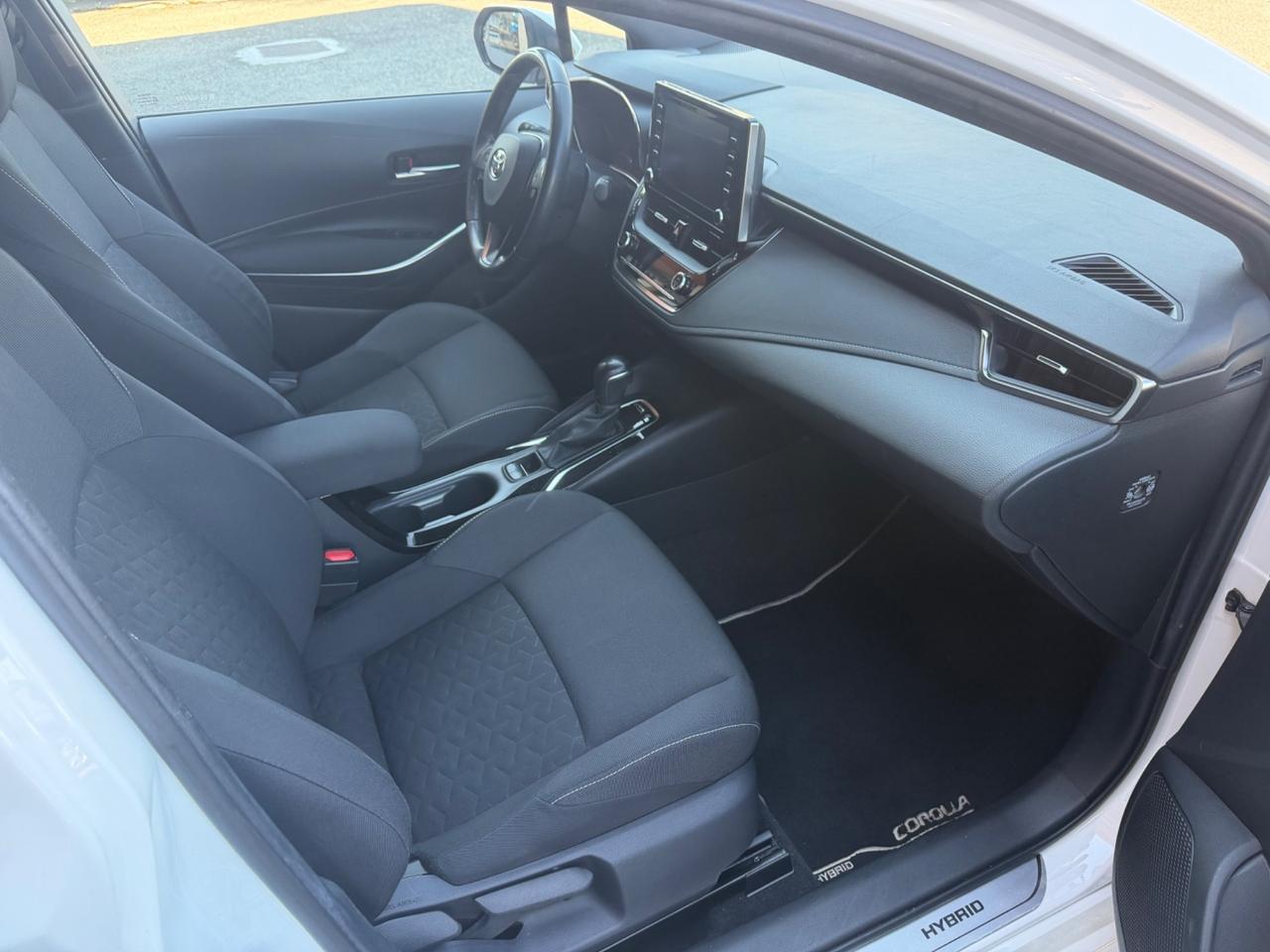 Toyota Corolla 1.8 Hybrid Active