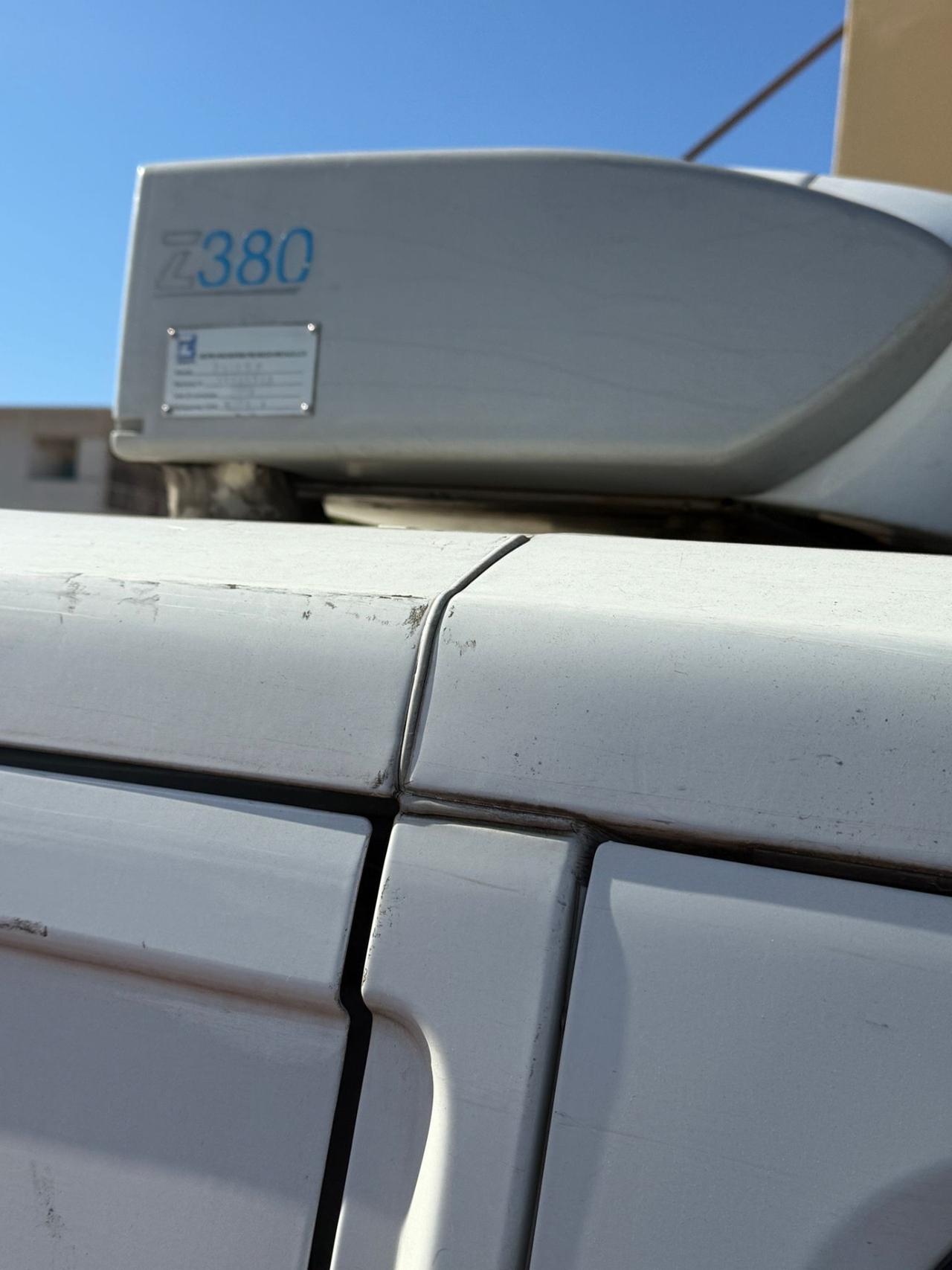 Citroen Jumper 33 BlueHDi 140cv isotermico frigo z380