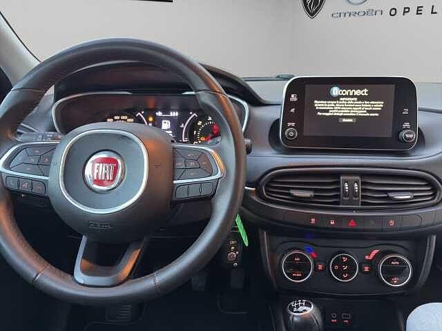 Fiat Tipo 1.6 Mjt S&S 5 porte Easy