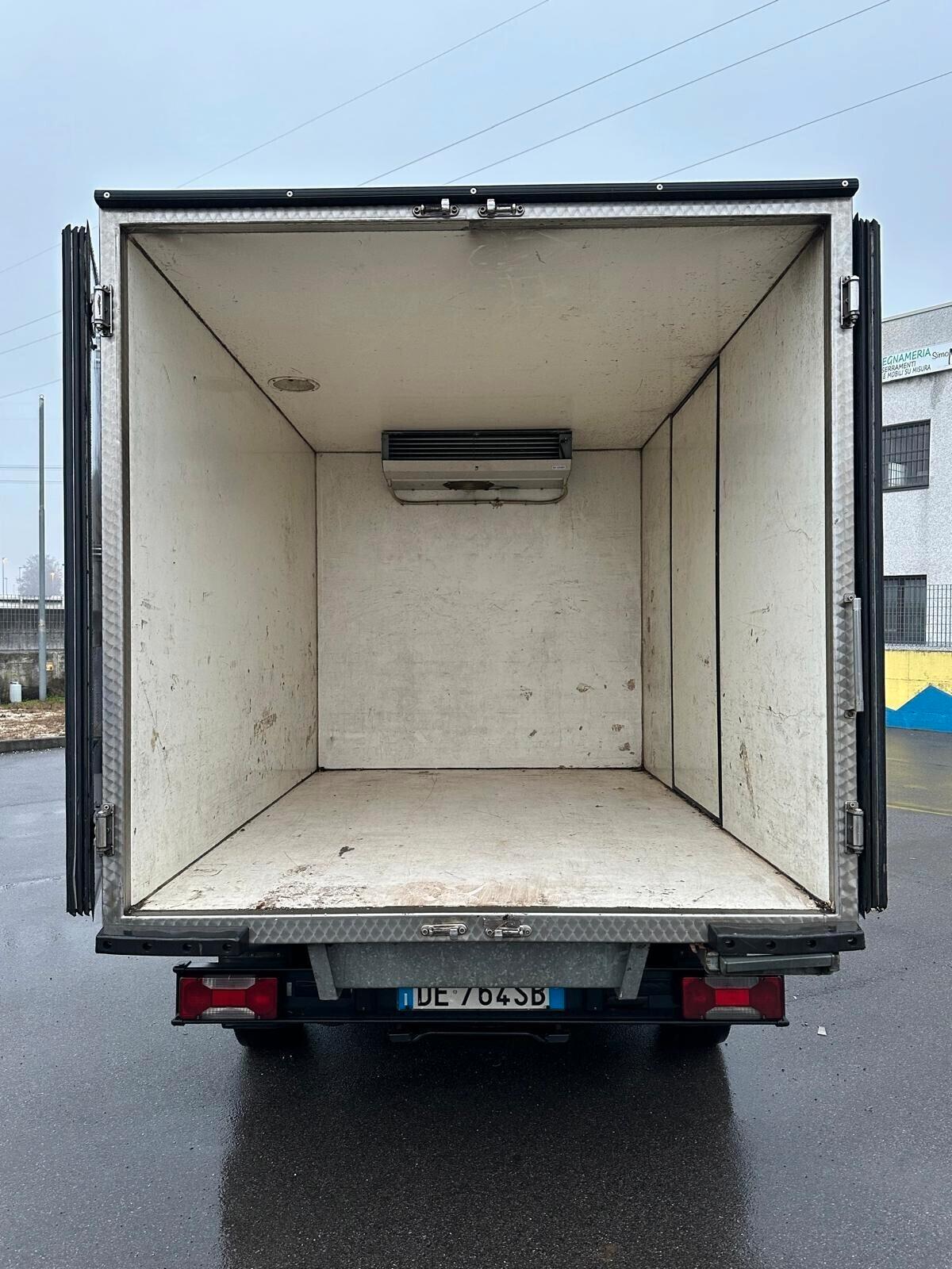 IVECO DAILY CON FRIGO