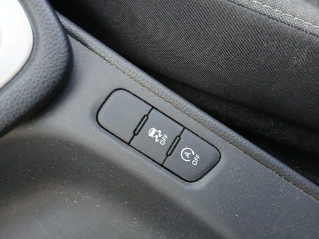 TOYOTA Yaris 1.0 5 porte