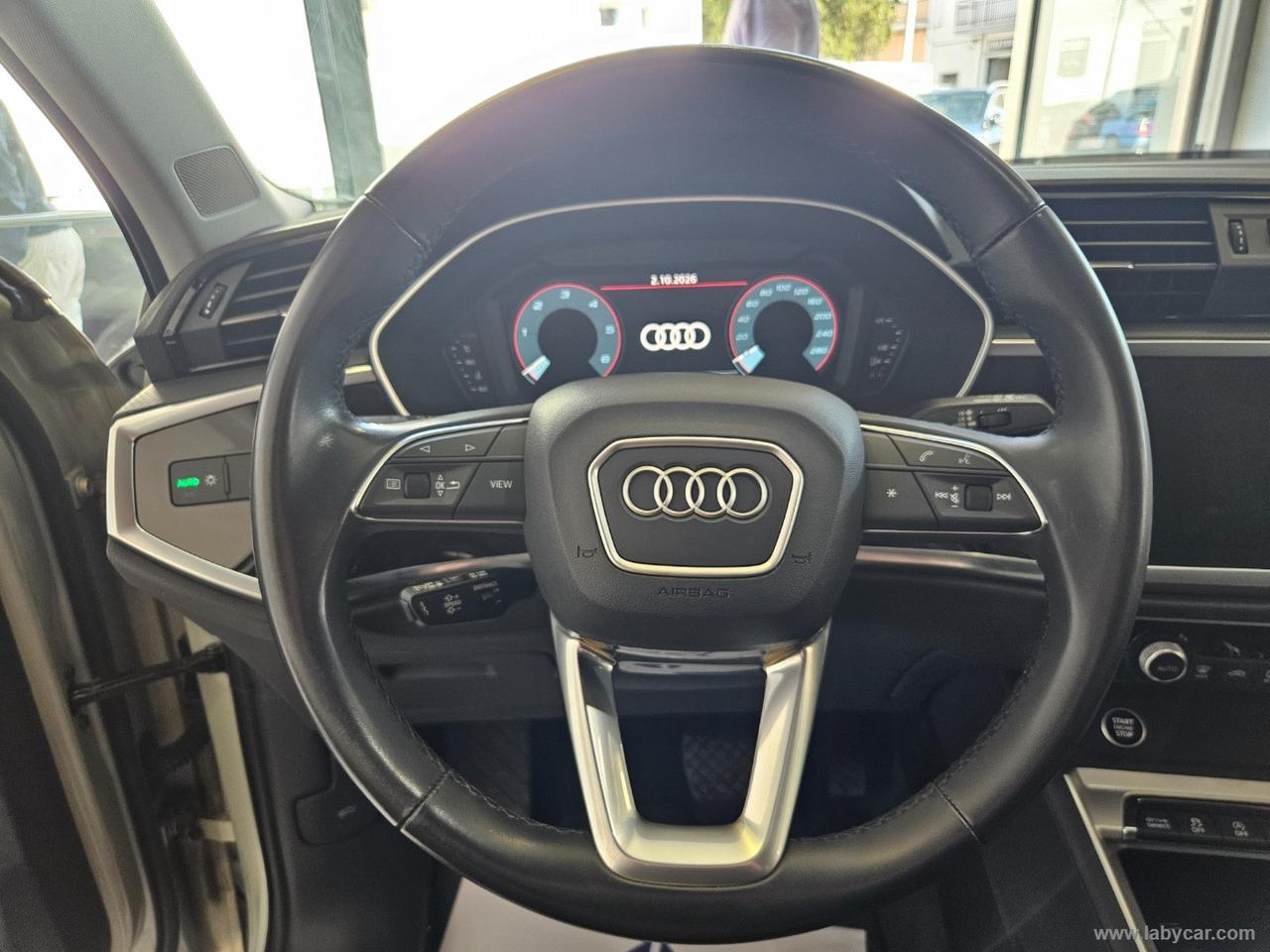 AUDI Q3 SPB 35 TDI S tronic Business