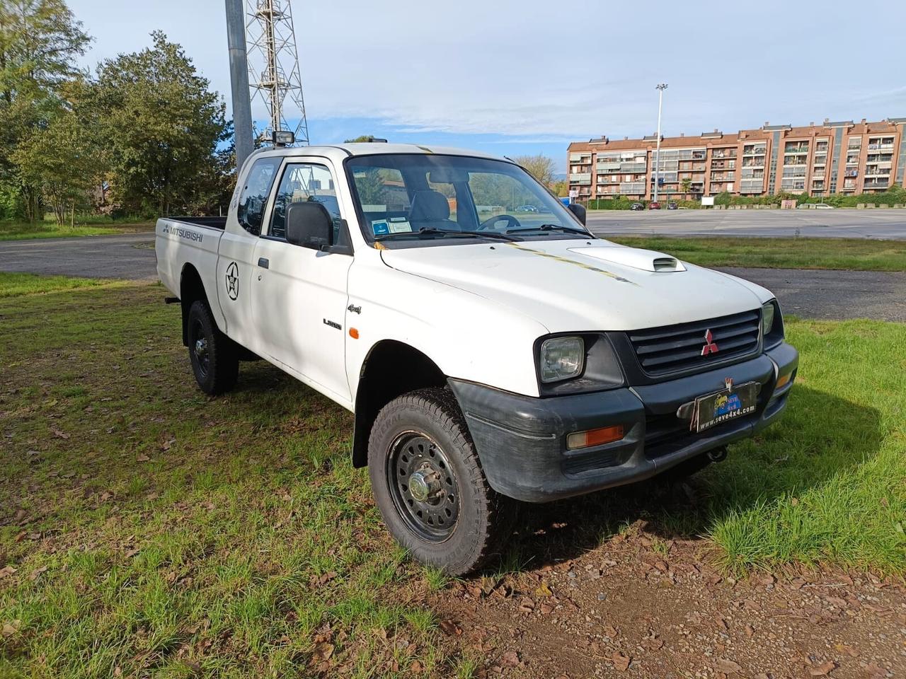 Mitsubishi L200 2.5 TDI 4WD Double Cab Pick-up GL