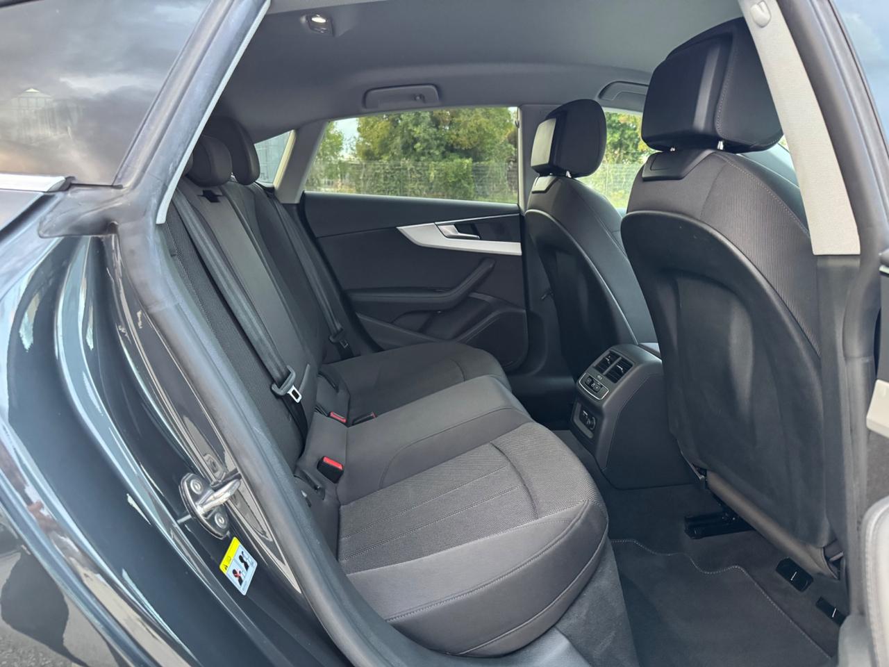 Audi A5 SPB 35 TDI S tronic Business Advanced