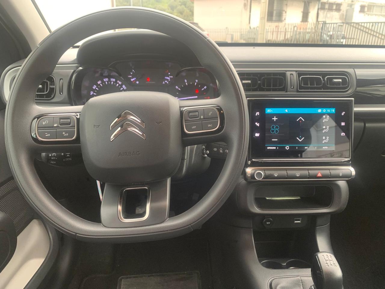 Citroen C3 PureTech 110 S&S Shine con GPL