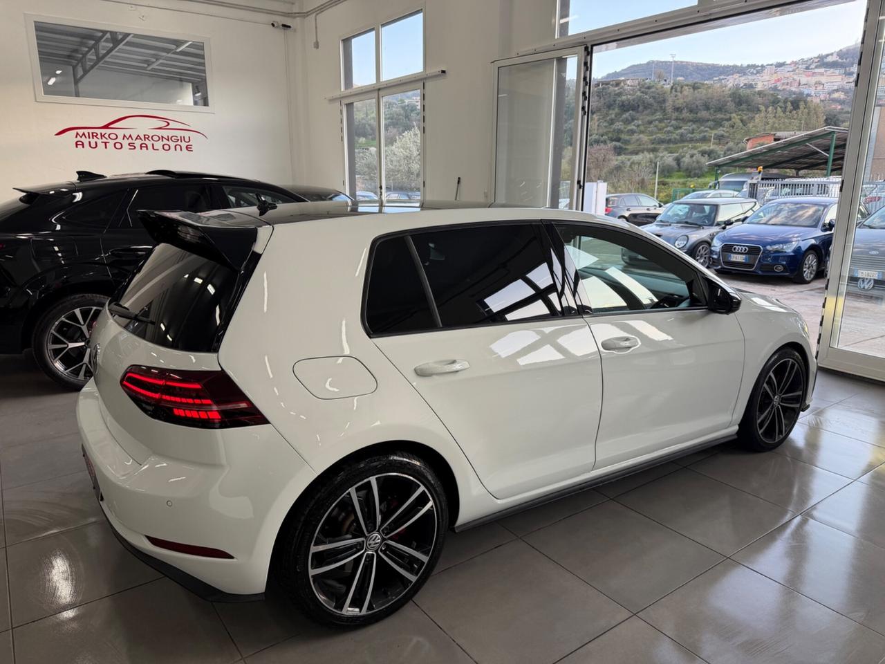 VW GOLF 7.5 GTD 2.0 TDI DSG 5p. FINANZIABILE