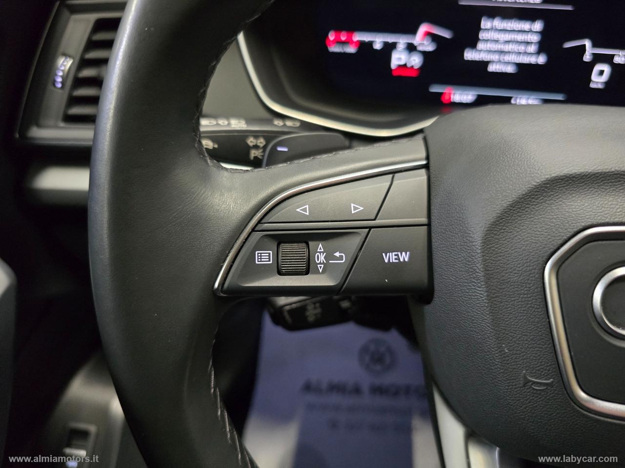 AUDI Q5 40 TFSI quattro S tronic Business Adv