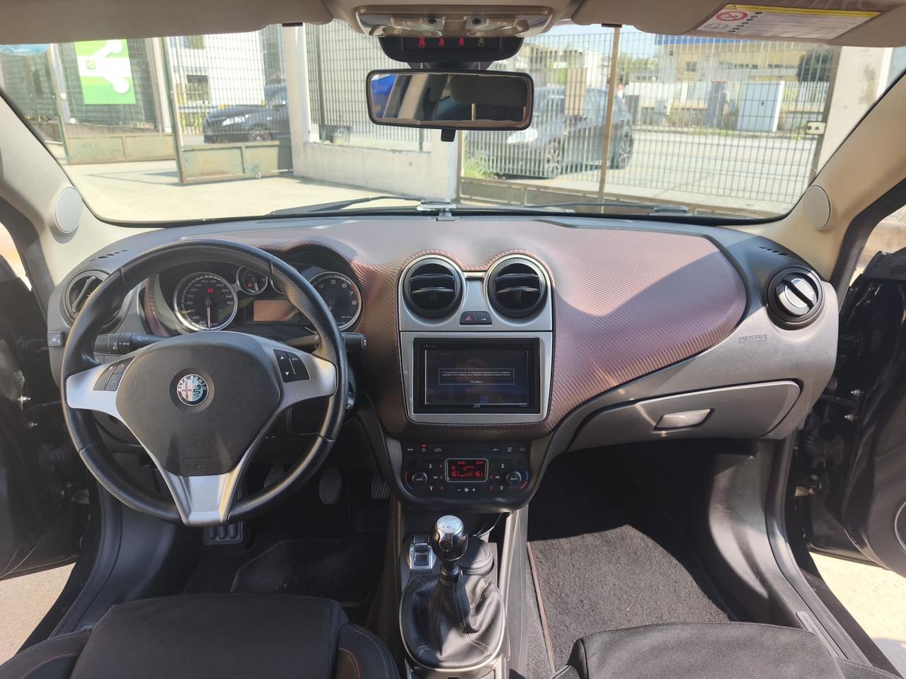 Alfa Romeo MiTo 1.4 T 155 CV Distinctive Sport Pack