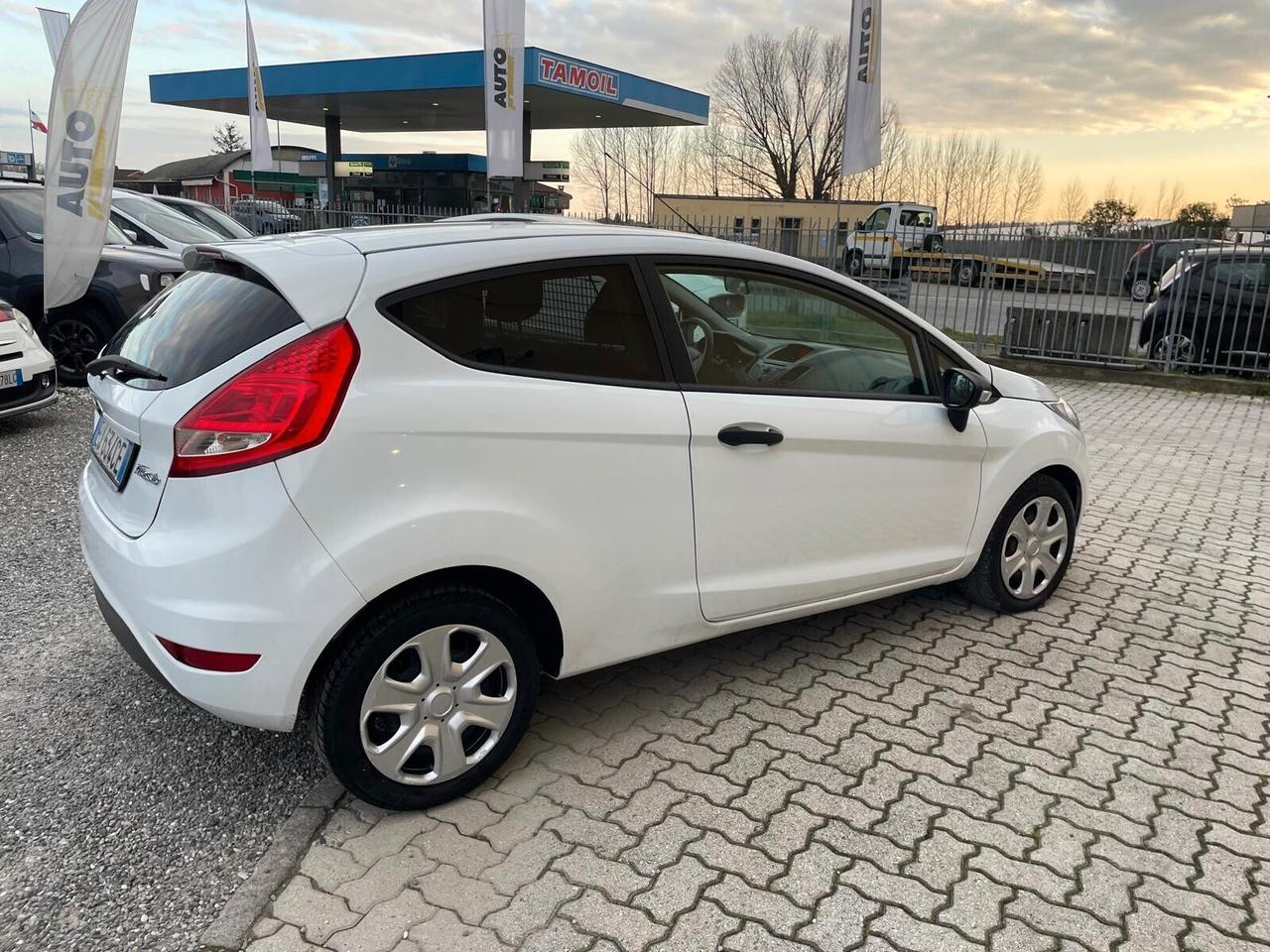 Ford Fiesta 1.4 TDCi 70CV 3 porte Van