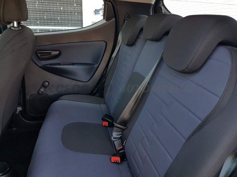 Lancia Ypsilon Ypsilon 1.0 firefly hybrid Platino s&s 70cv