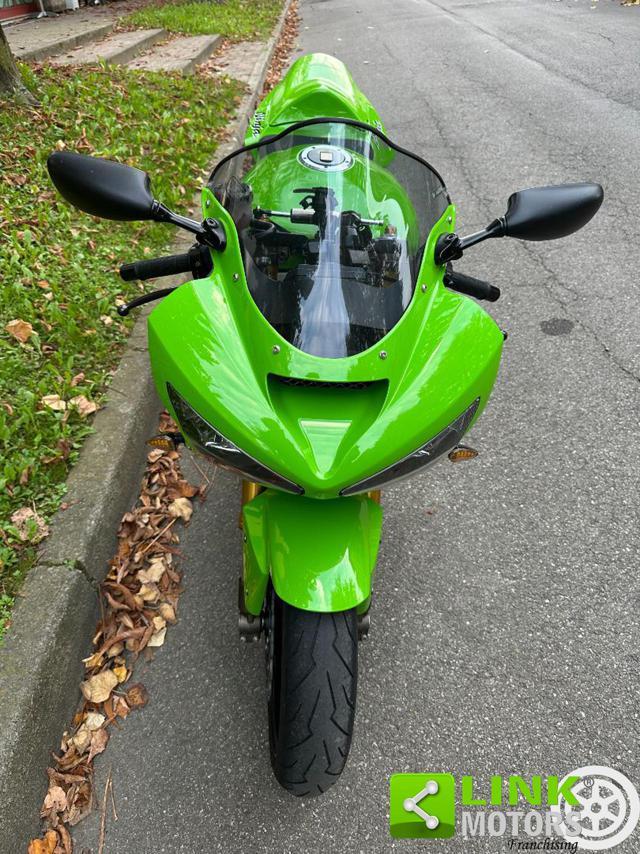 KAWASAKI Ninja 636 ZX-6R Iscritta FMI