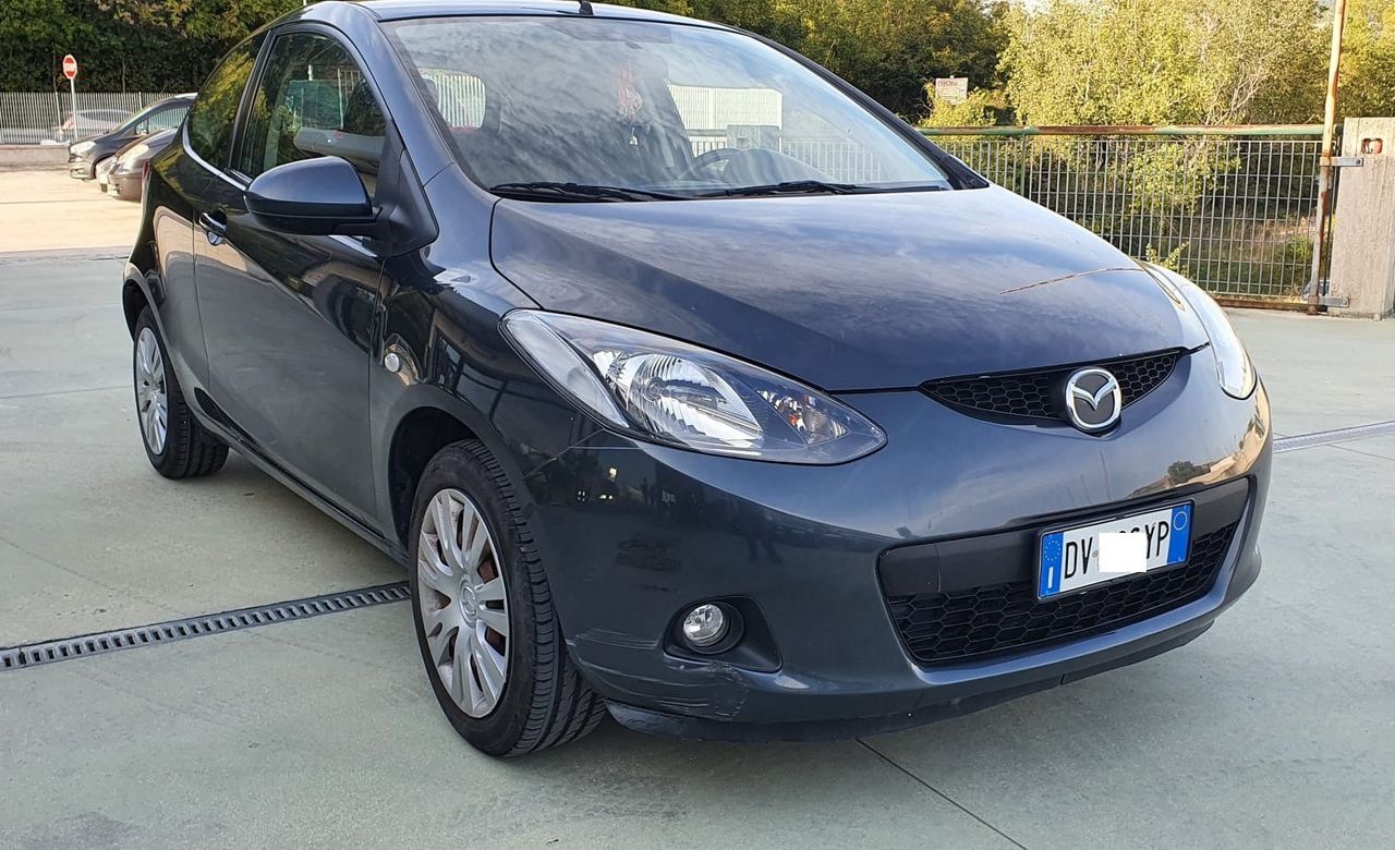 Mazda 2 1.3 16V 75CV 3p. Play - Neo Patentati OK