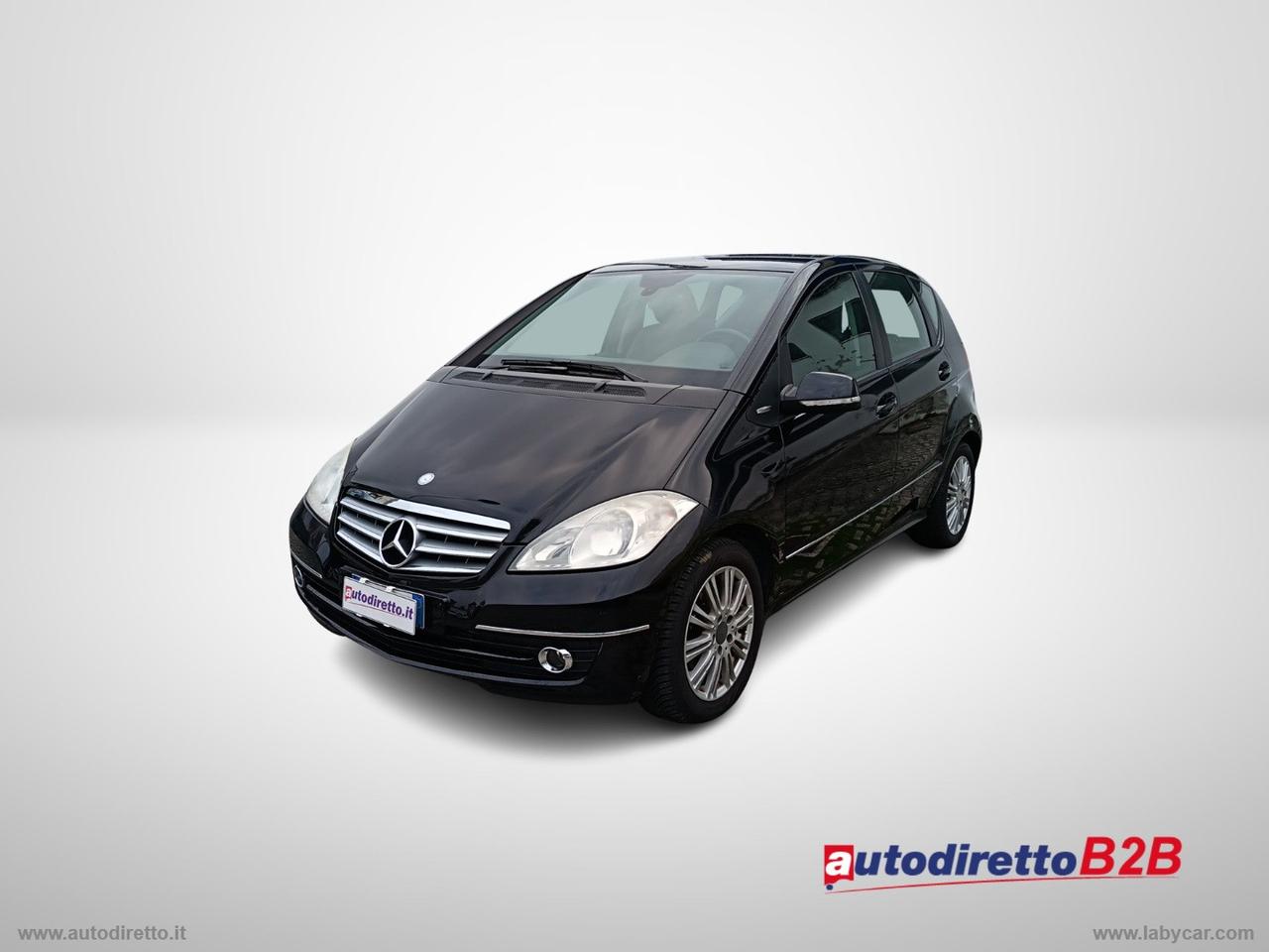 MERCEDES-BENZ A 180 CDI Elegance