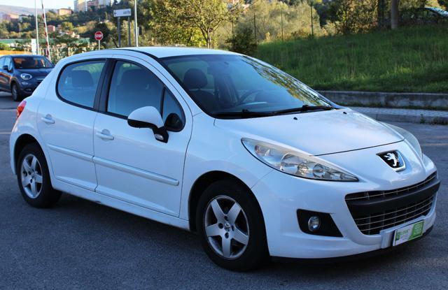 PEUGEOT 207 1.4 HDi 70CV 5p. Sweet Years