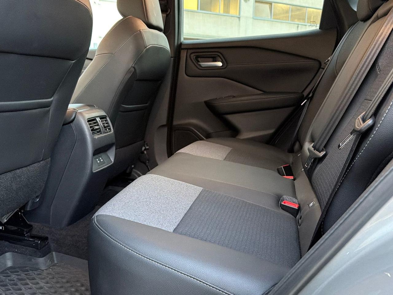 Nissan Qashqai 1.3 mhev n-connecta 2wd 140cv