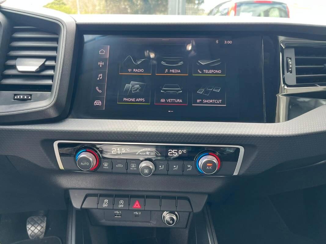 Audi A1 25 1.0 tfsi Admired