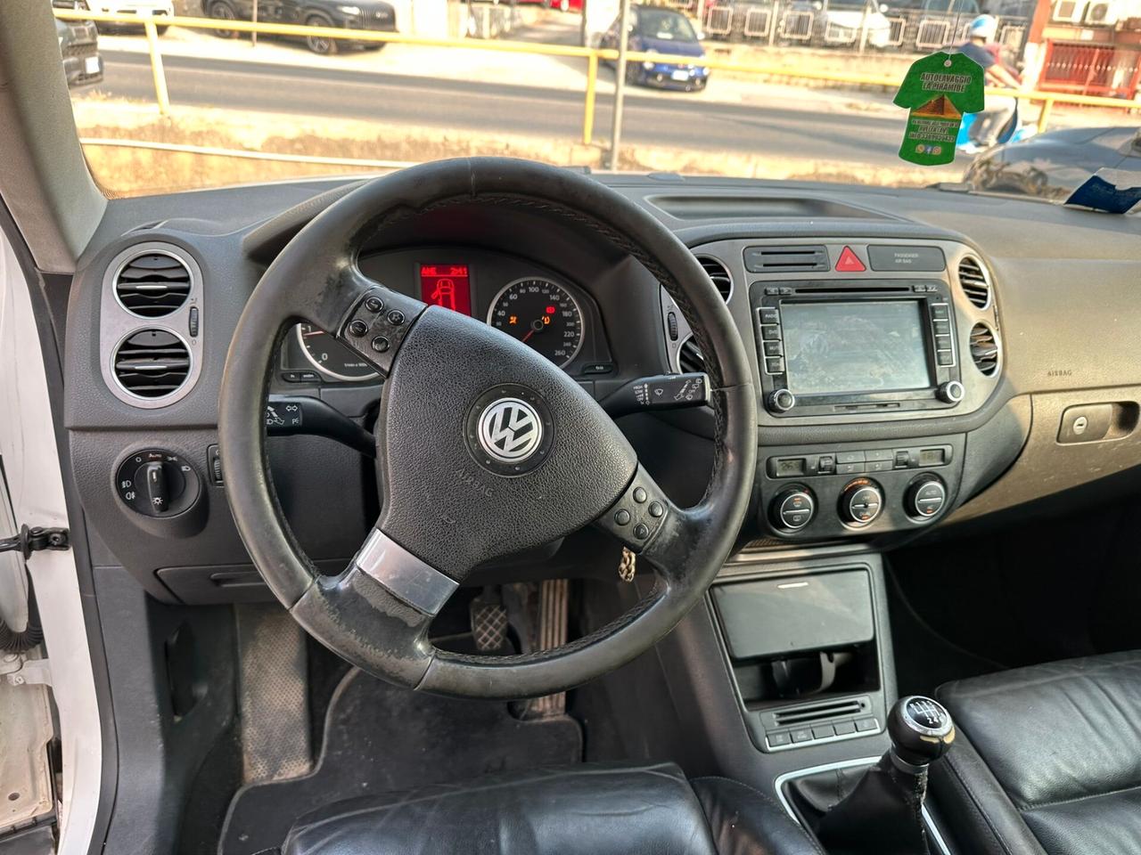 Volkswagen Tiguan 2.0 16V TDI DPF Trend & Fun (18°)
