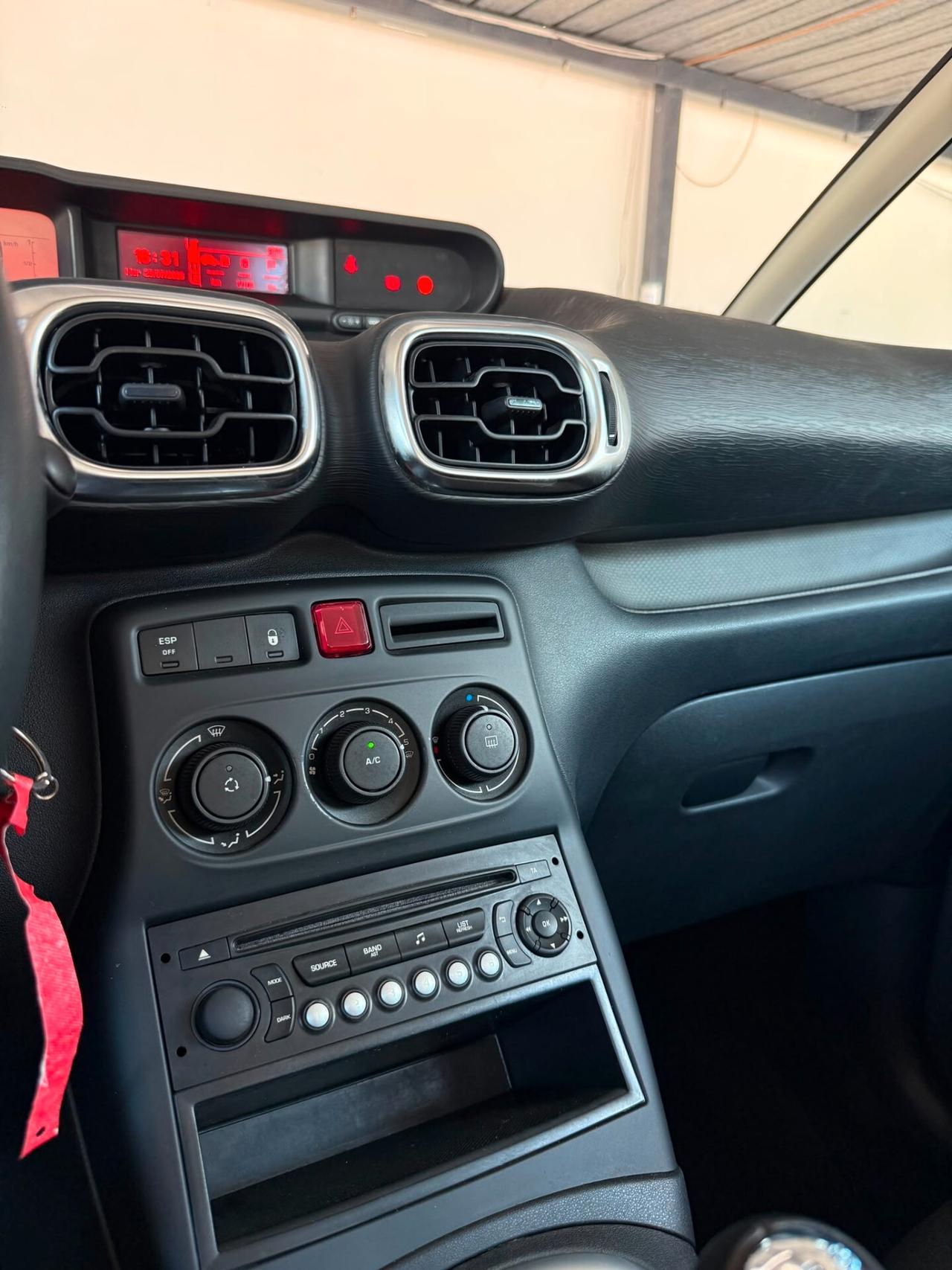 Citroen C3 Picasso 1.4 VTi 95 GPL airdream Seduction