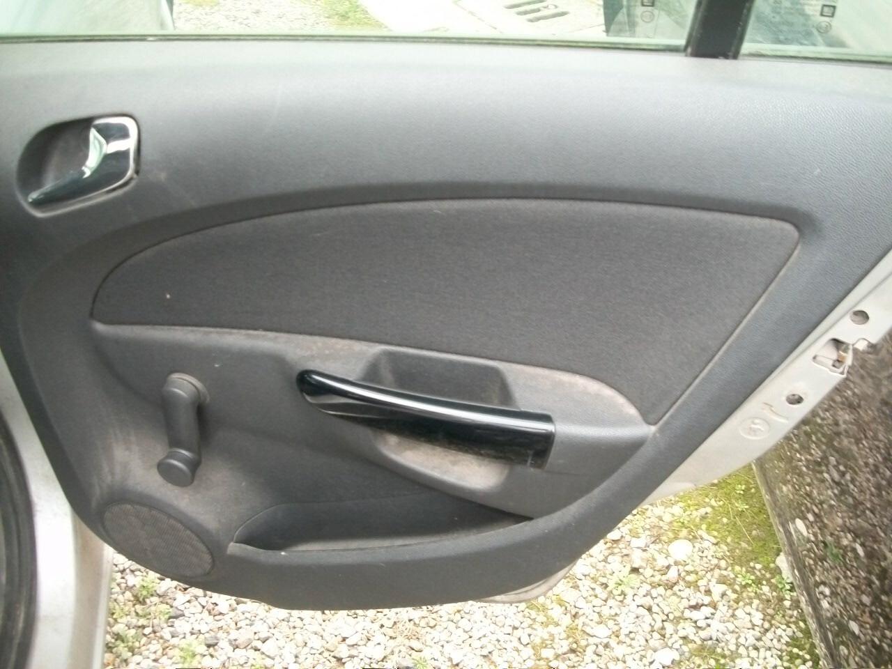 Opel Corsa DEL 23/03/2010 05 PORTE 1.3 CDTI KW 55 HP 75 MULTIGET KM 216900