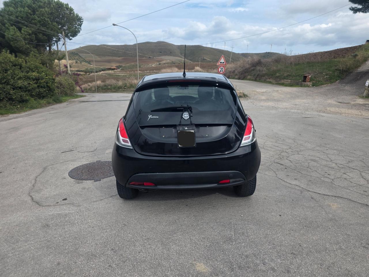 Lancia Ypsilon 1.3 MJT 16V 95 CV 5 porte S&S Gold