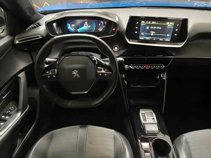 Peugeot 2008e ALLURE PACK 100kW