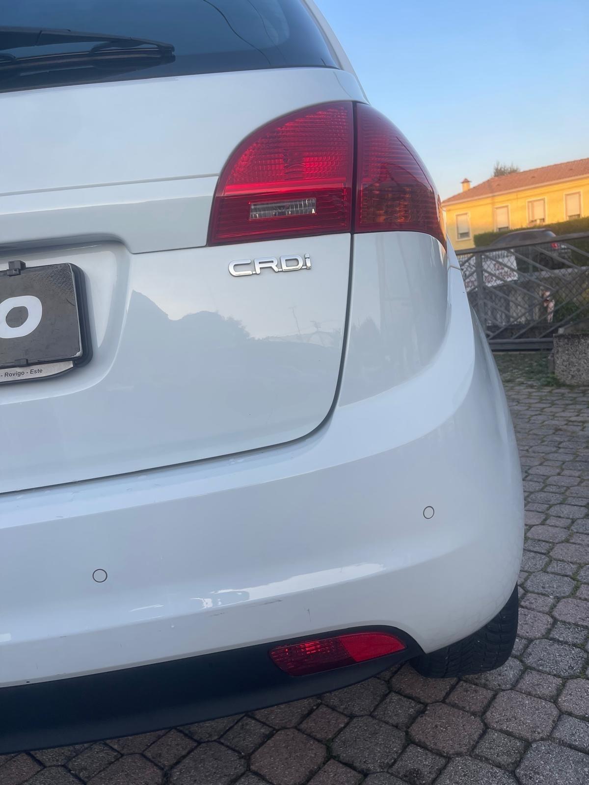 Kia Venga 1.4 CRDi 90 CV Crossover 90 000 KM