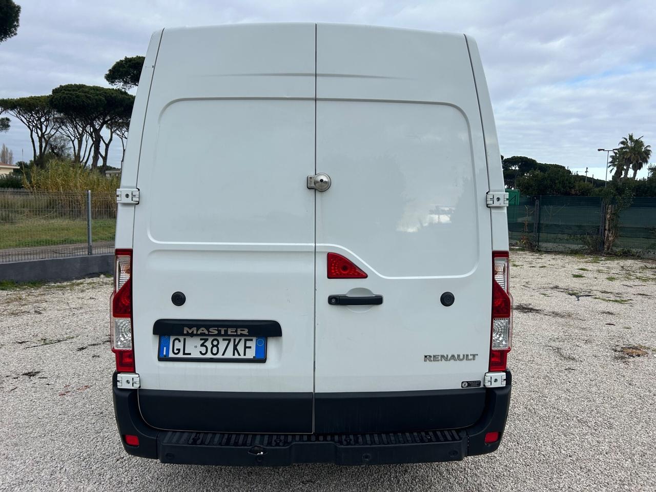 Renault Master T35 2.3 dCi 135 PL Cabinato Ice