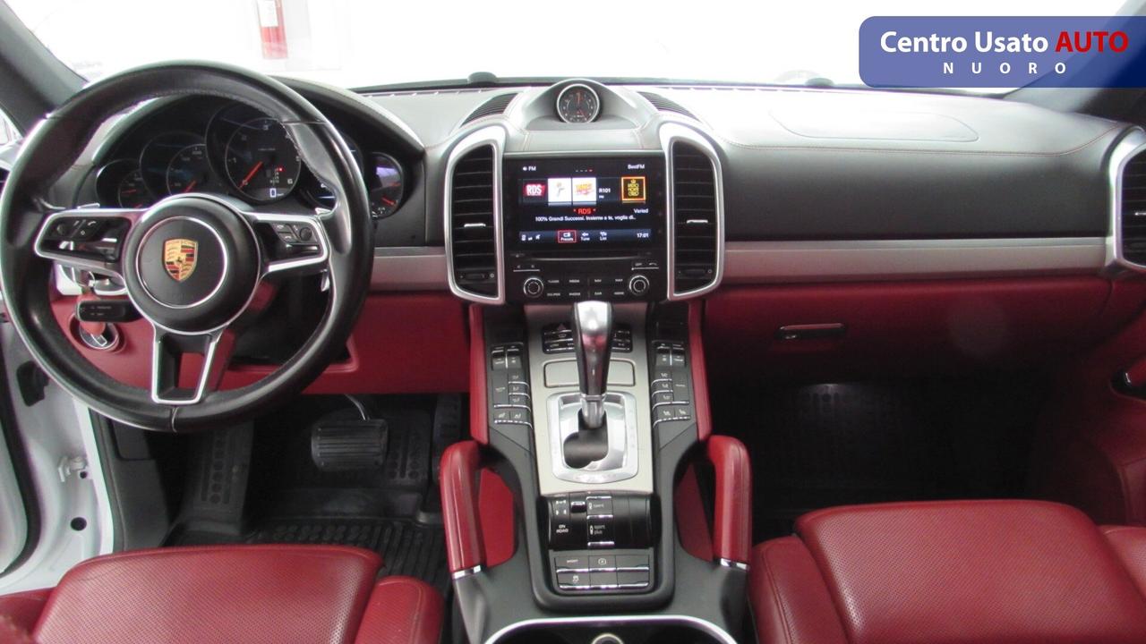Porsche Cayenne 3.0 Diesel Platinum Edition