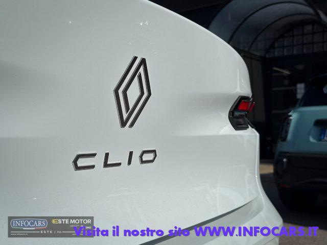RENAULT Clio TCe 115 CV 5 porte TECHNO