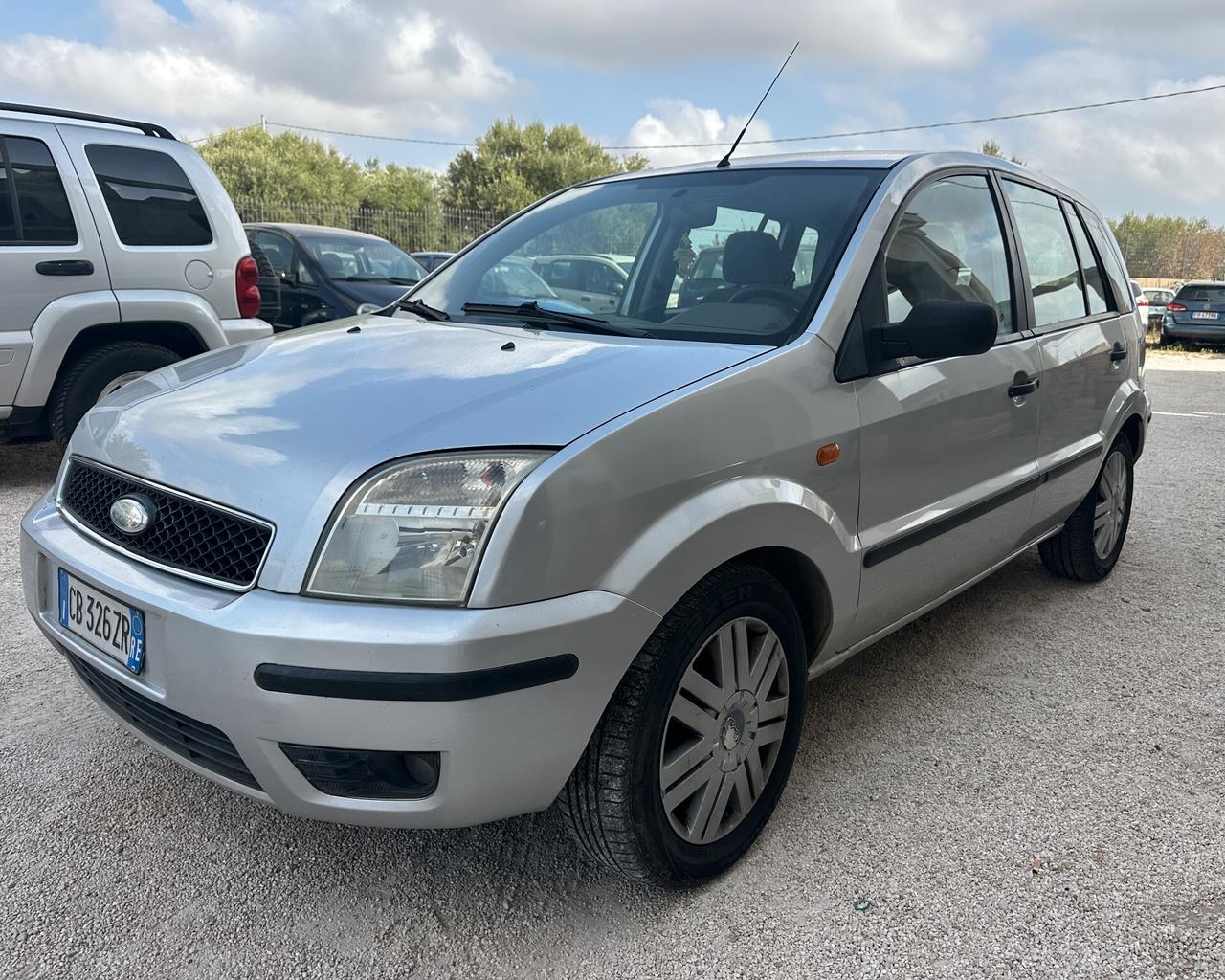 Ford Fusion 1.4 TDCi 5p. Elegance