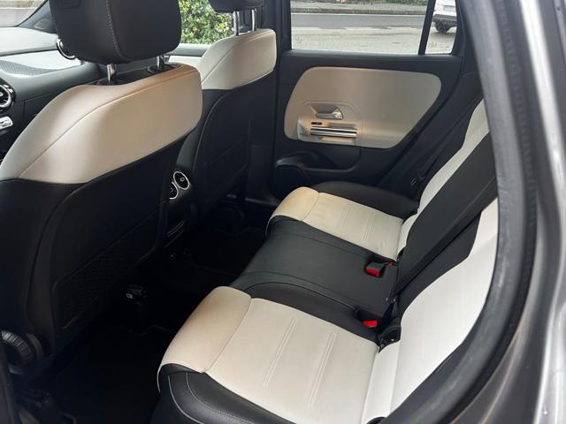 MERCEDES-BENZ GLA 200 Automatic Premium