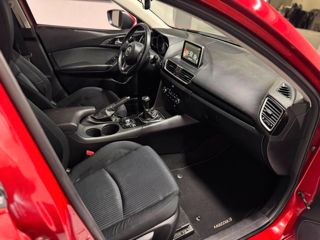 Mazda 3 MAZDA3 1.5 SKYACTIV-D