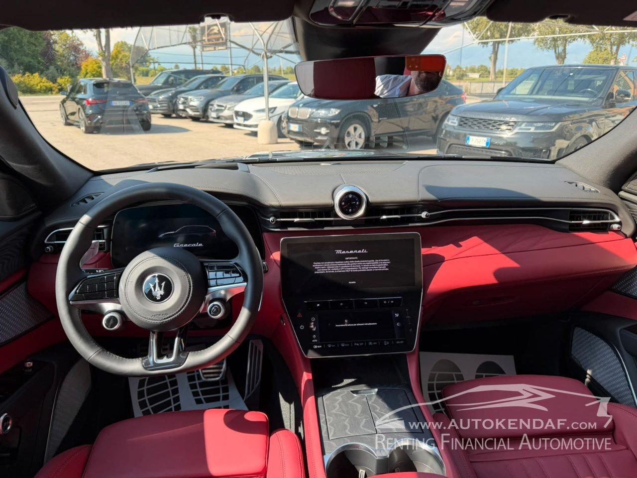 Maserati Grecale 2.0 mhev Modena 330cv auto