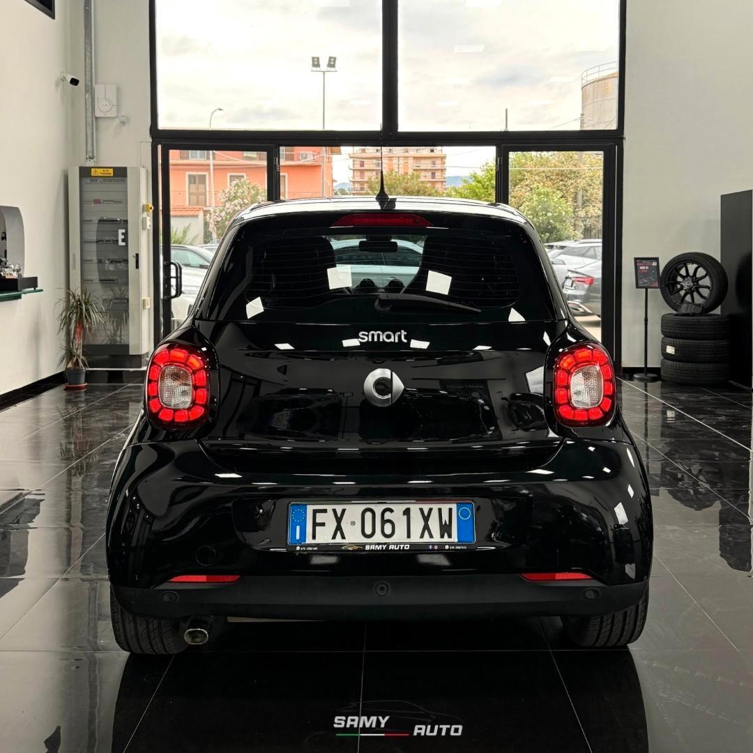 smart forFour Brabus allestimento 71cv