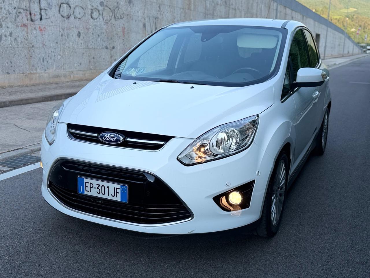 Ford C-Max 1.6 TDCi 115CV Titanium ok neopatentati