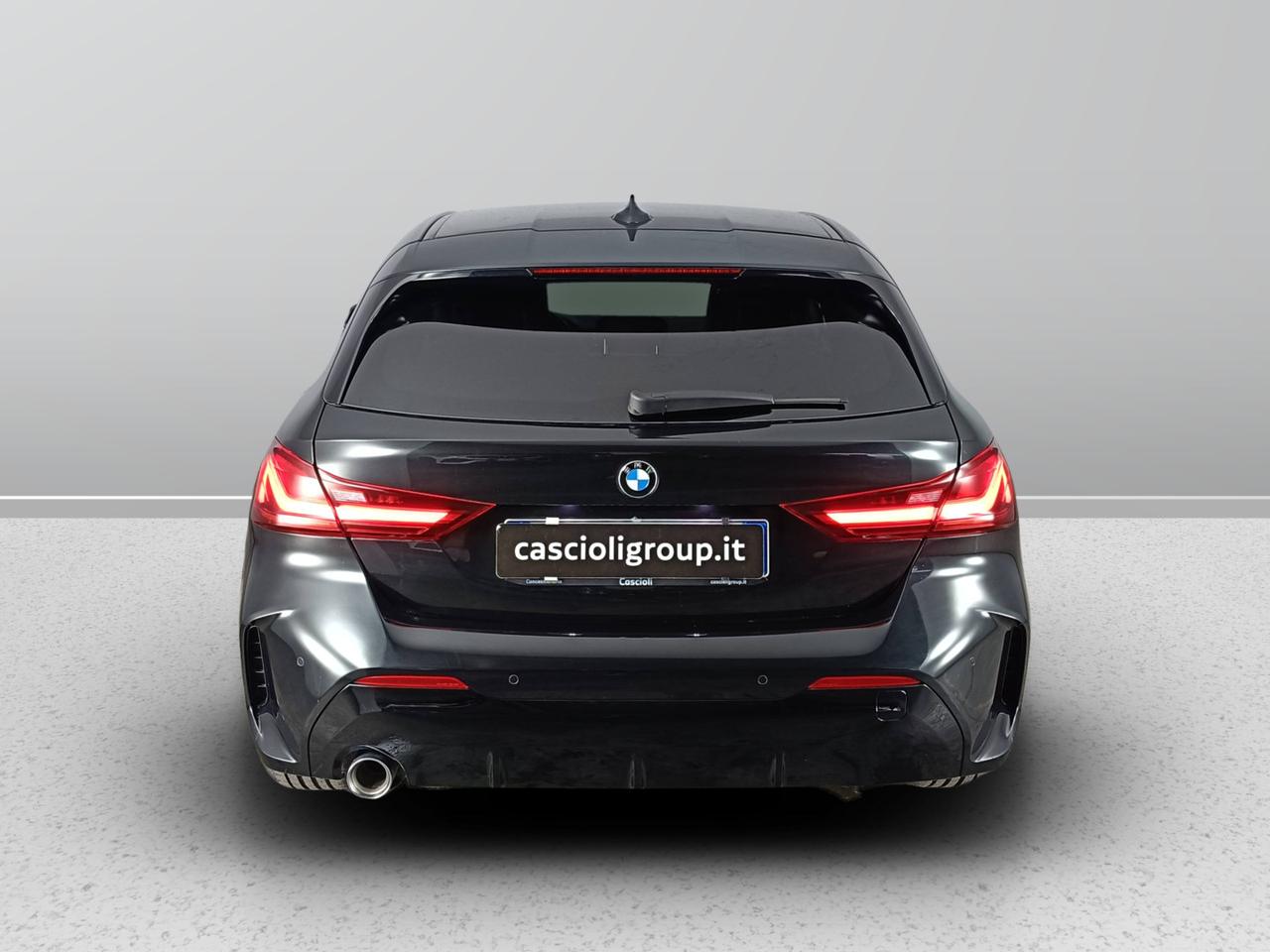 BMW Serie 1 F40 - 116d Msport auto