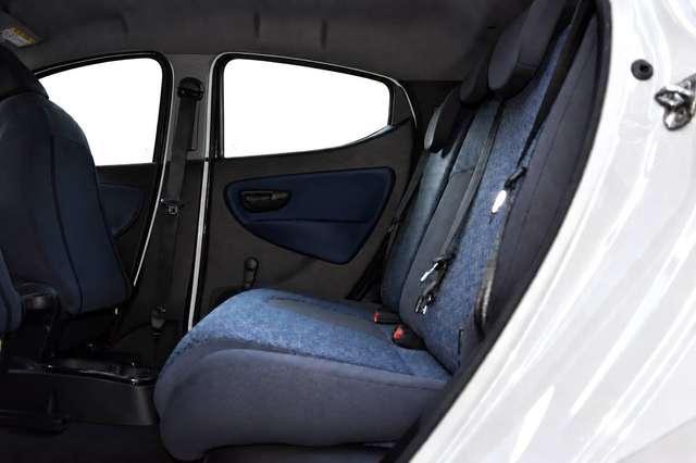 Lancia Ypsilon 1.0 Firefly Hybrid 70 cv Gold
