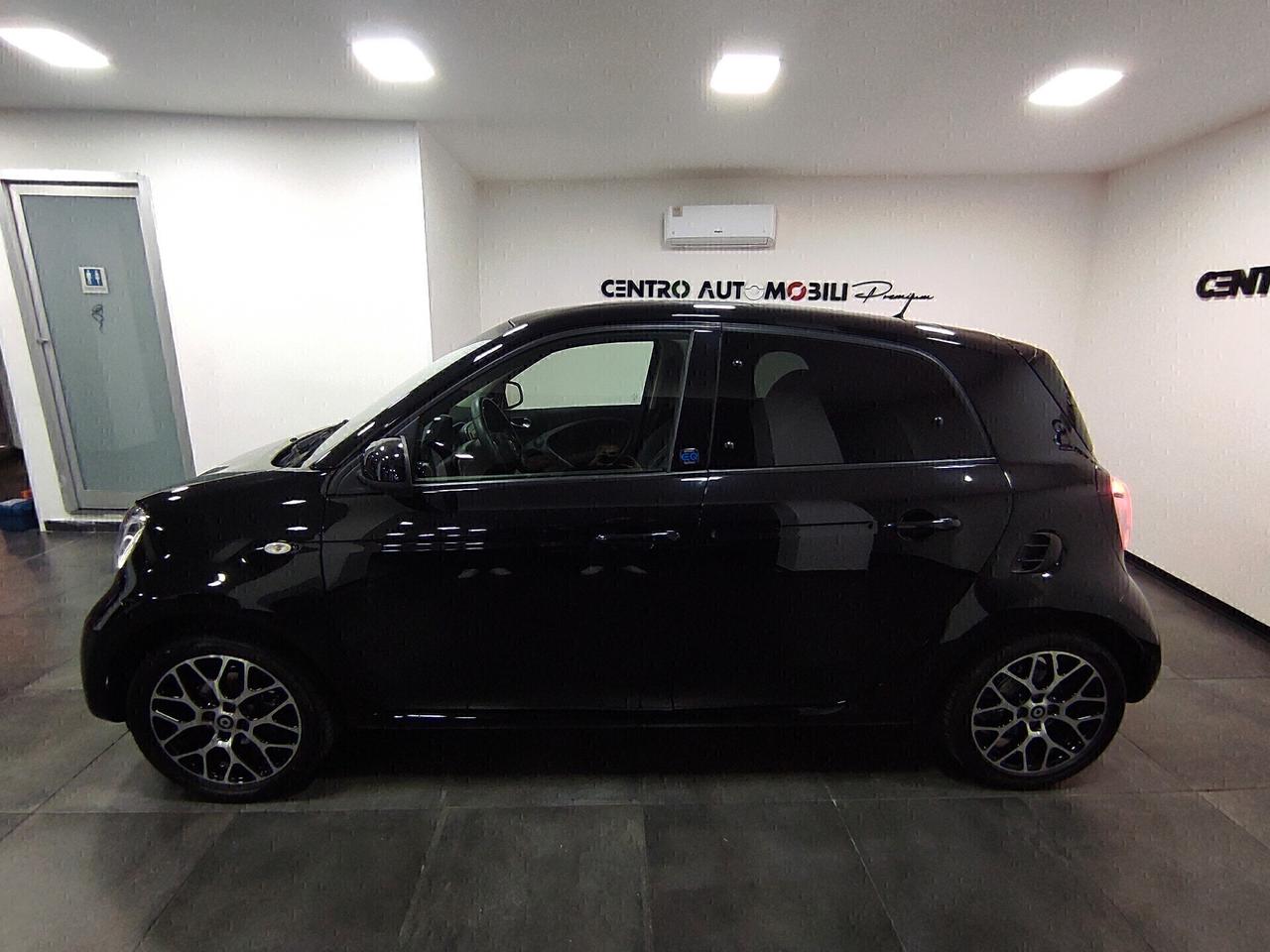 Smart ForFour EQ Prime 60kw 83cv Tetto Led (22kw)