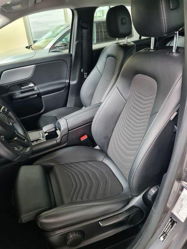 Mercedes-Benz GLA GLA 200 d Automatic Business Extra